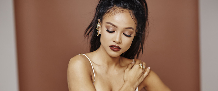 Get the Perfect Glow with Karruche Tran in a #TrendingTutorial Featuring KaePop Collection